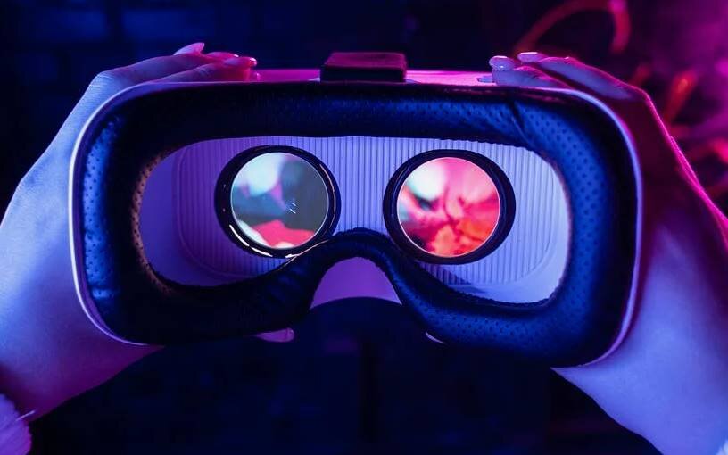 Embarking on the Immersive Frontier: Your Comprehensive Guide to Starting Virtual Reality Entertainment